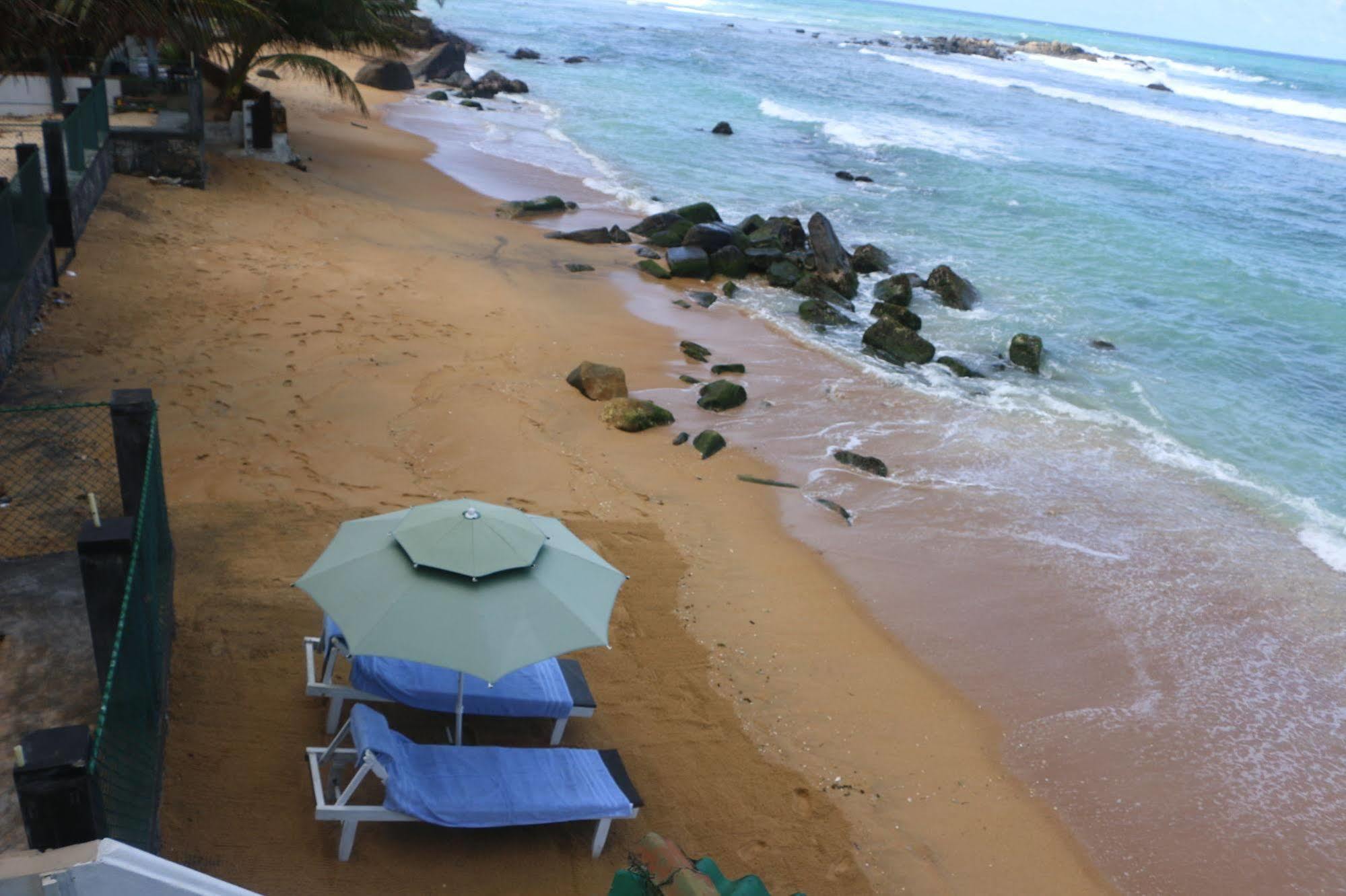Lavendish Beach Resort Unawatuna Luaran gambar