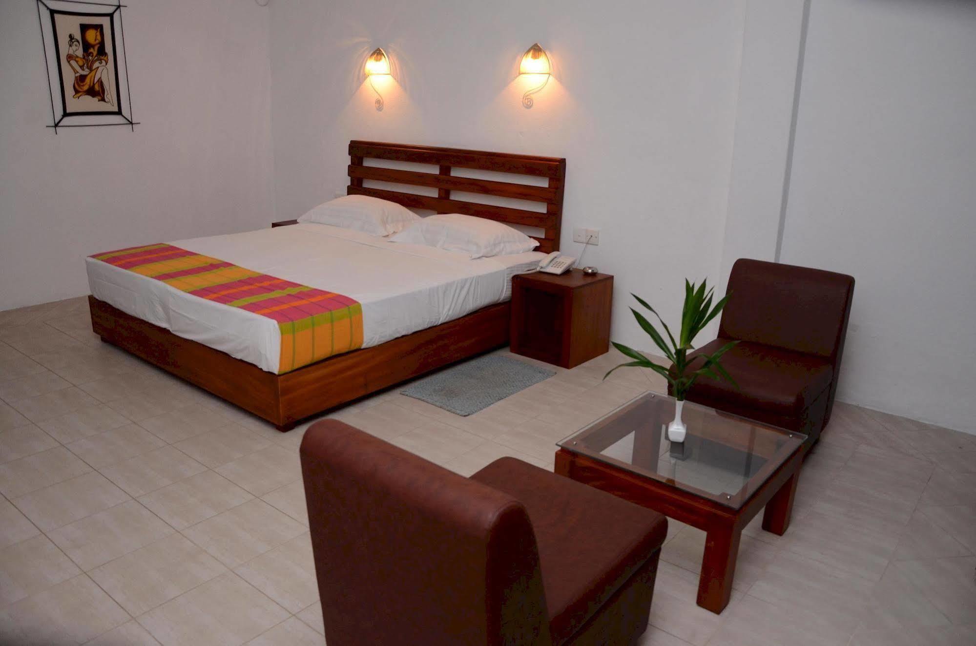 Lavendish Beach Resort Unawatuna Luaran gambar