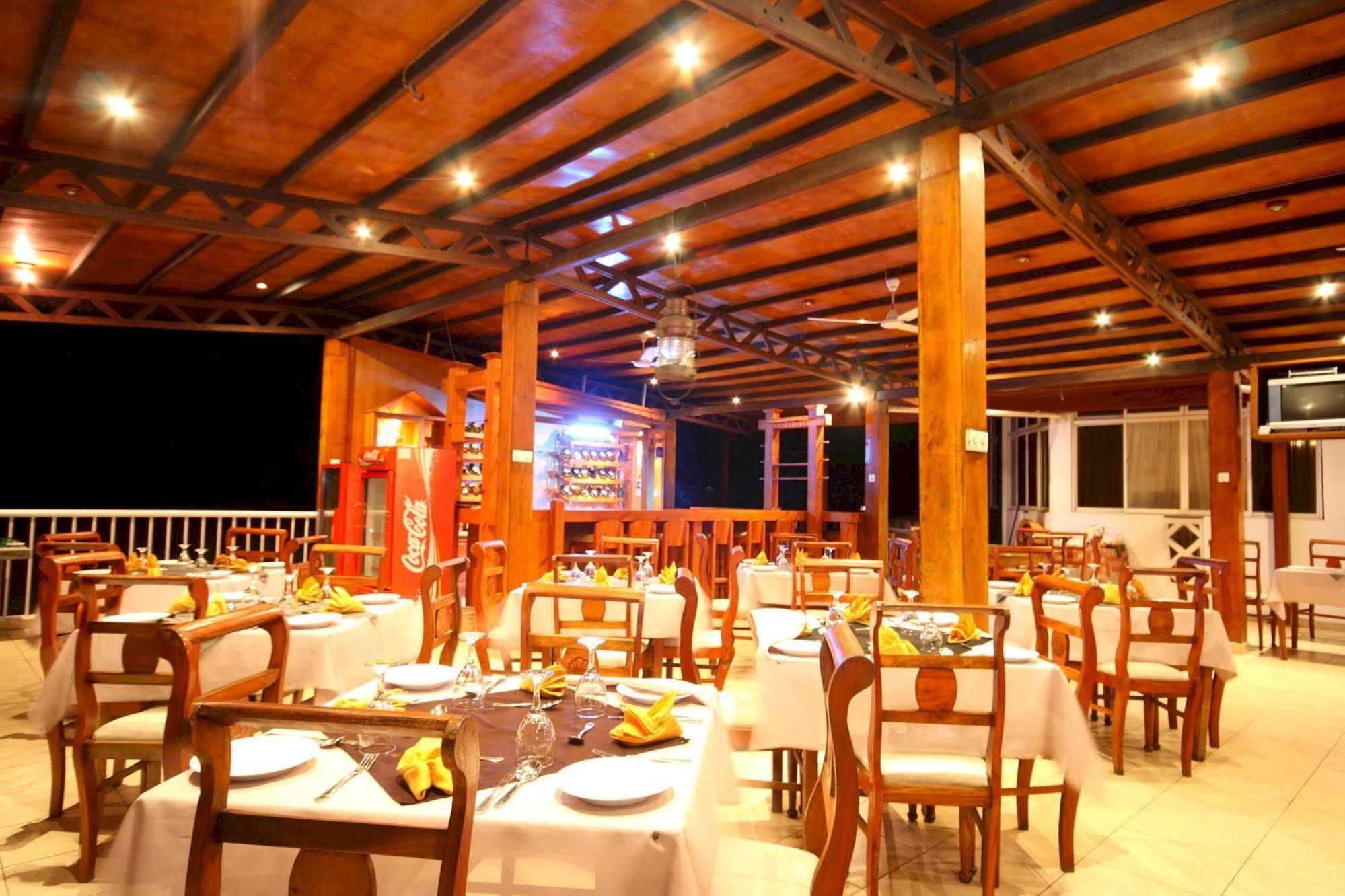 Lavendish Beach Resort Unawatuna Luaran gambar