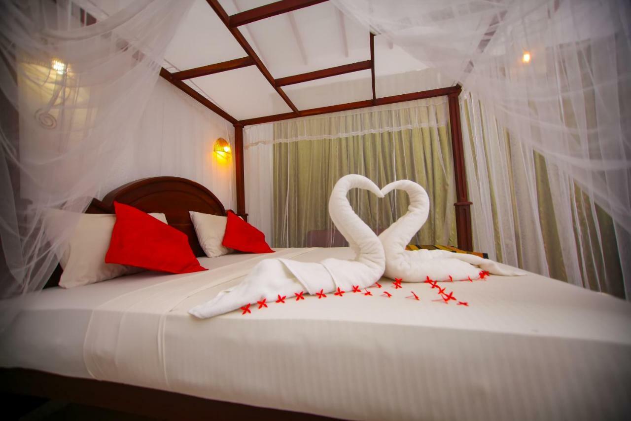 Lavendish Beach Resort Unawatuna Luaran gambar